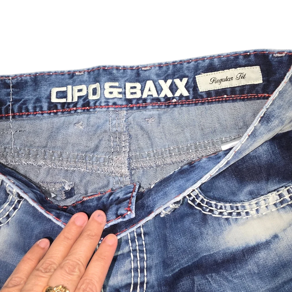 Men's Distressed Blue Straight Jeans